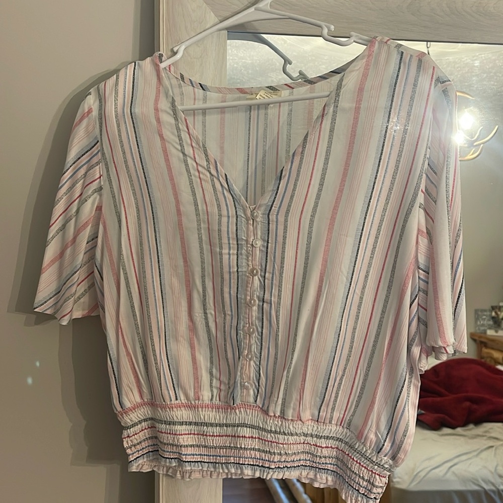 Cropped shirt